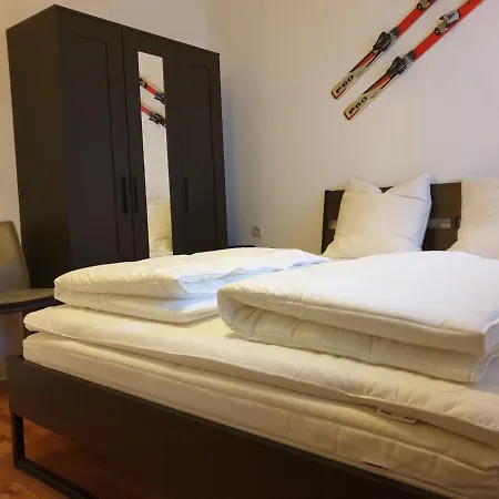 Apartment Guenninghauser Strasse 6 - 4 *